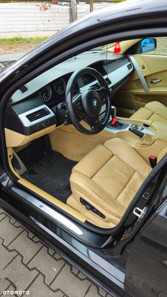 BMW Seria 5 530d - 13