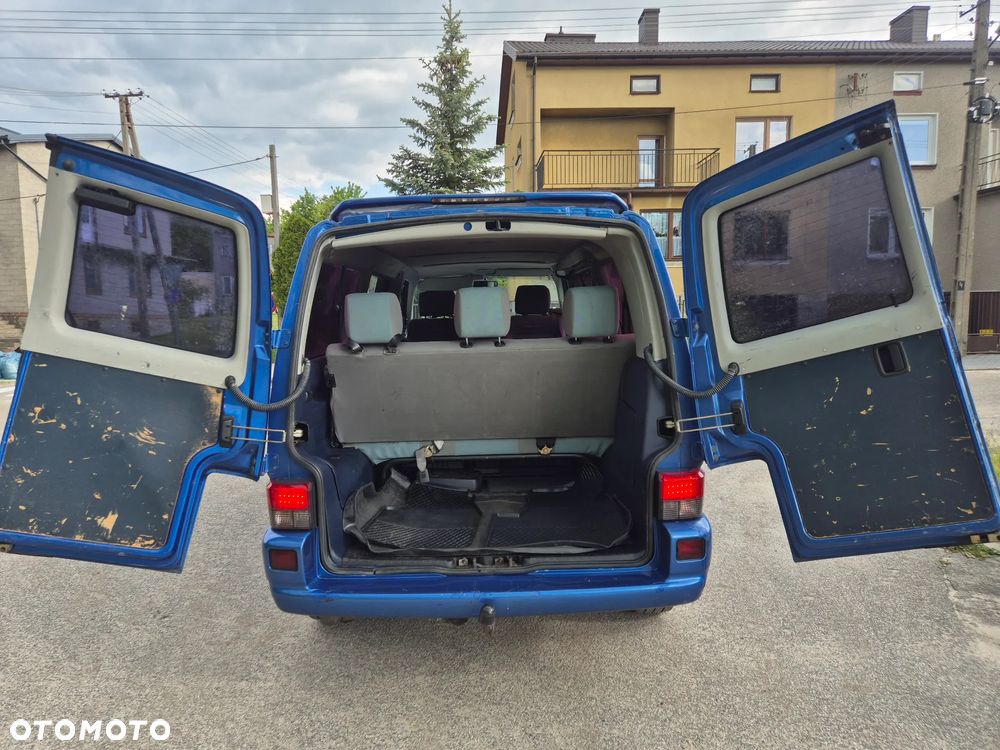Volkswagen Caravelle TDI Basis / CL - 28
