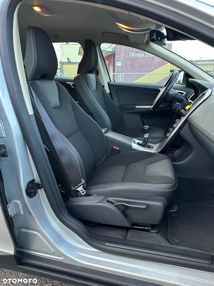 Volvo XC 60 - 21