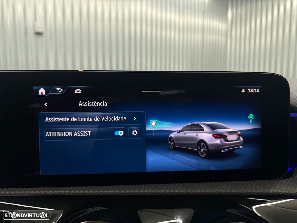 Mercedes-Benz A 250 Limousine e 8G-DCT AMG Line - 15