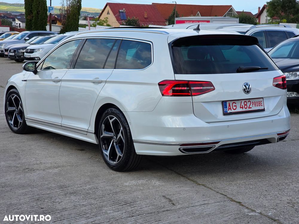 Volkswagen Passat 2.0 TDI SCR 4Motion DSG Highline - 4