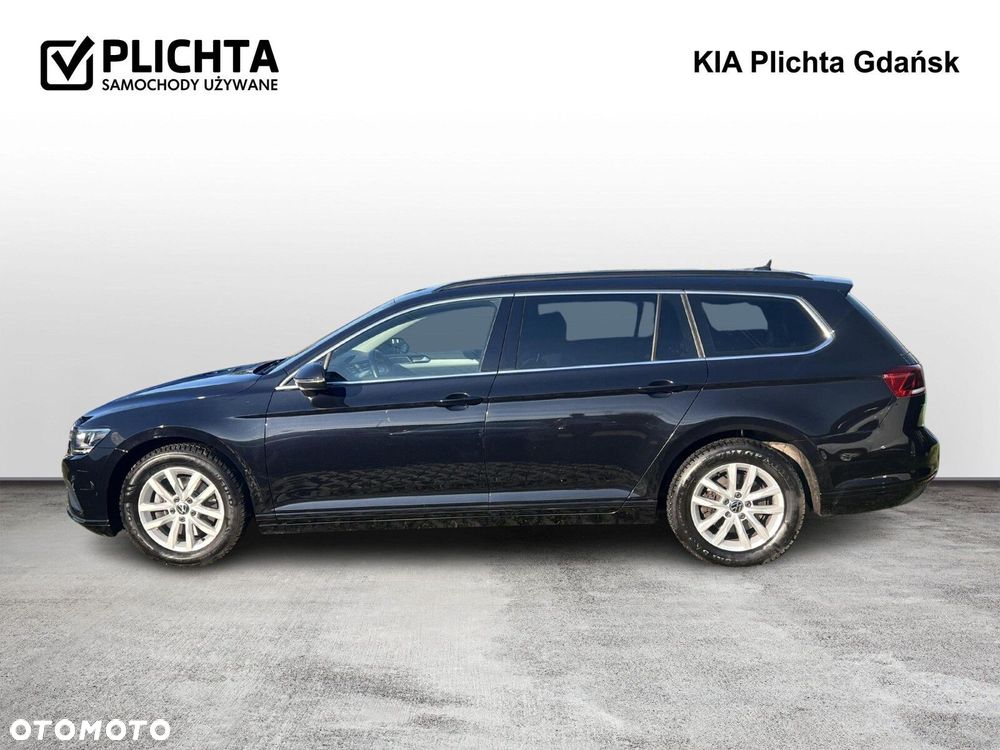 Volkswagen Passat - 2