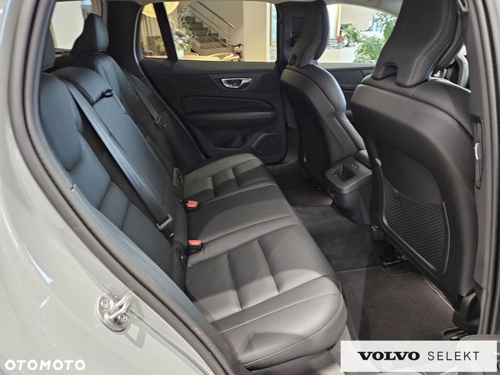 Volvo V60 - 24