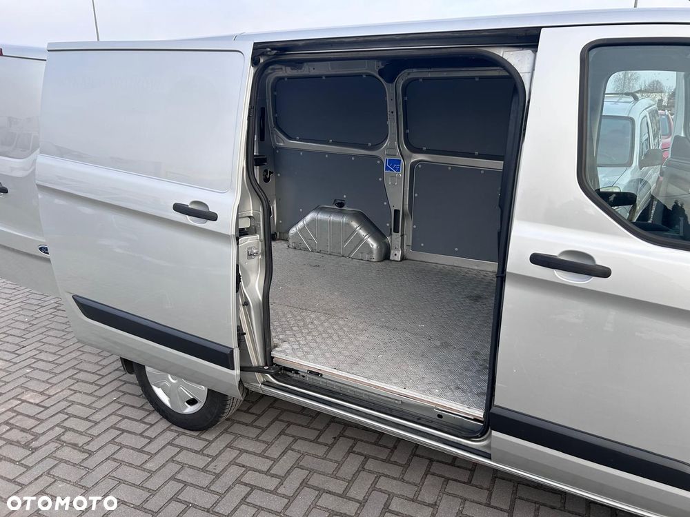 Ford Transit Custom - 18