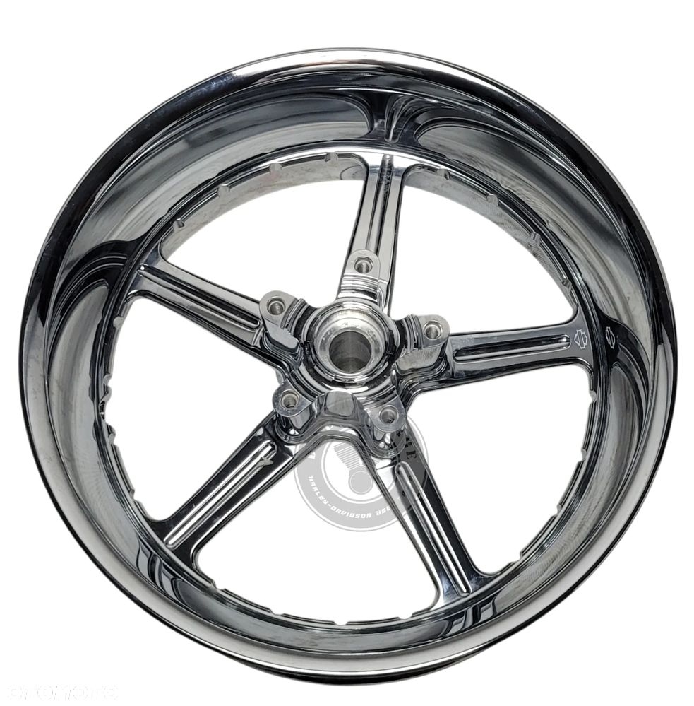 Felga tył 18x8.0 Harley Davidson V Rod 41428-06 - 3