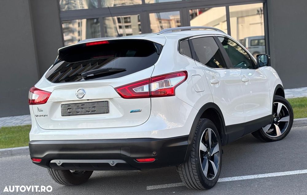 Nissan Qashqai 1.5 DCI Start/Stop Tekna - 24