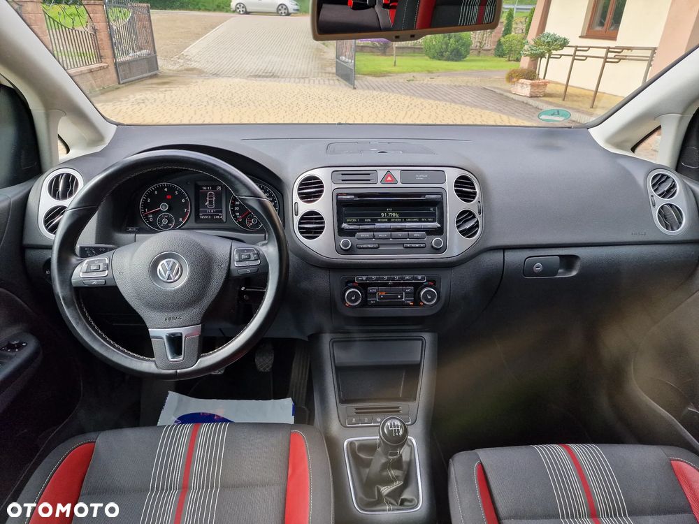 Volkswagen Golf Plus - 15