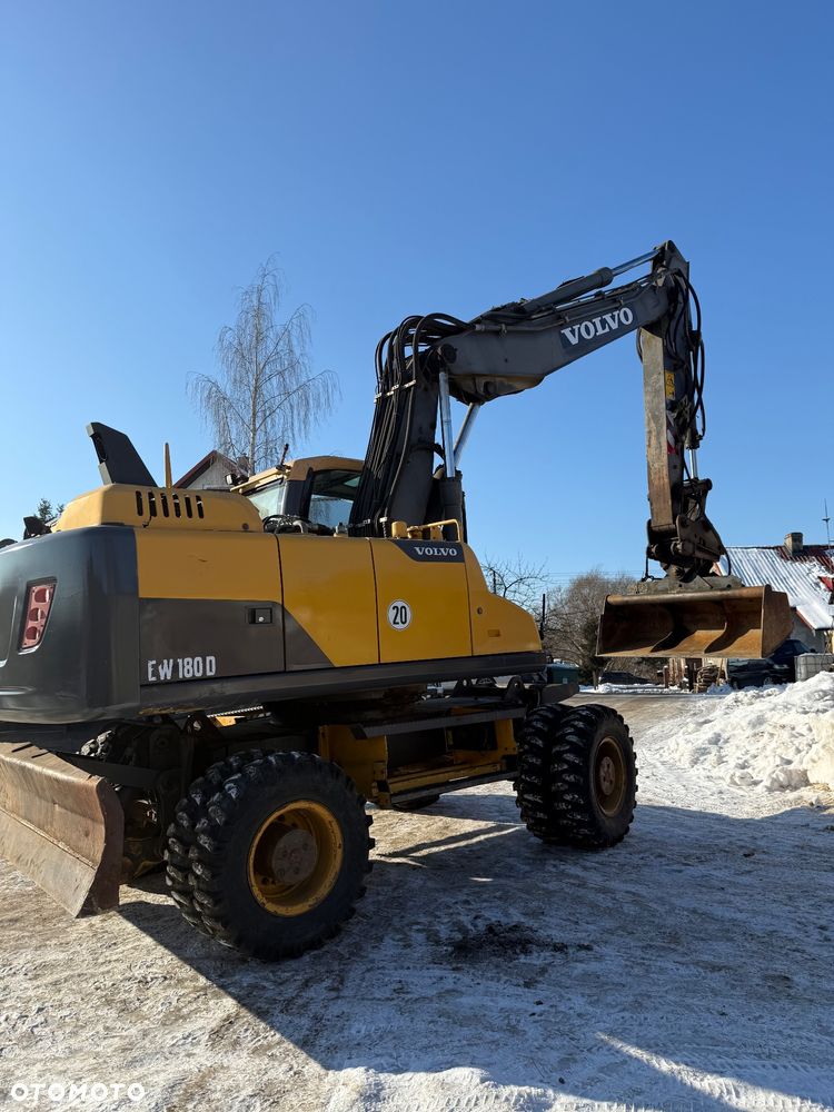 Volvo Ew 180 D - 3