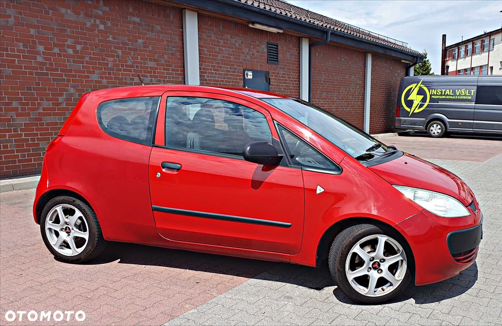 Mitsubishi Colt - 2