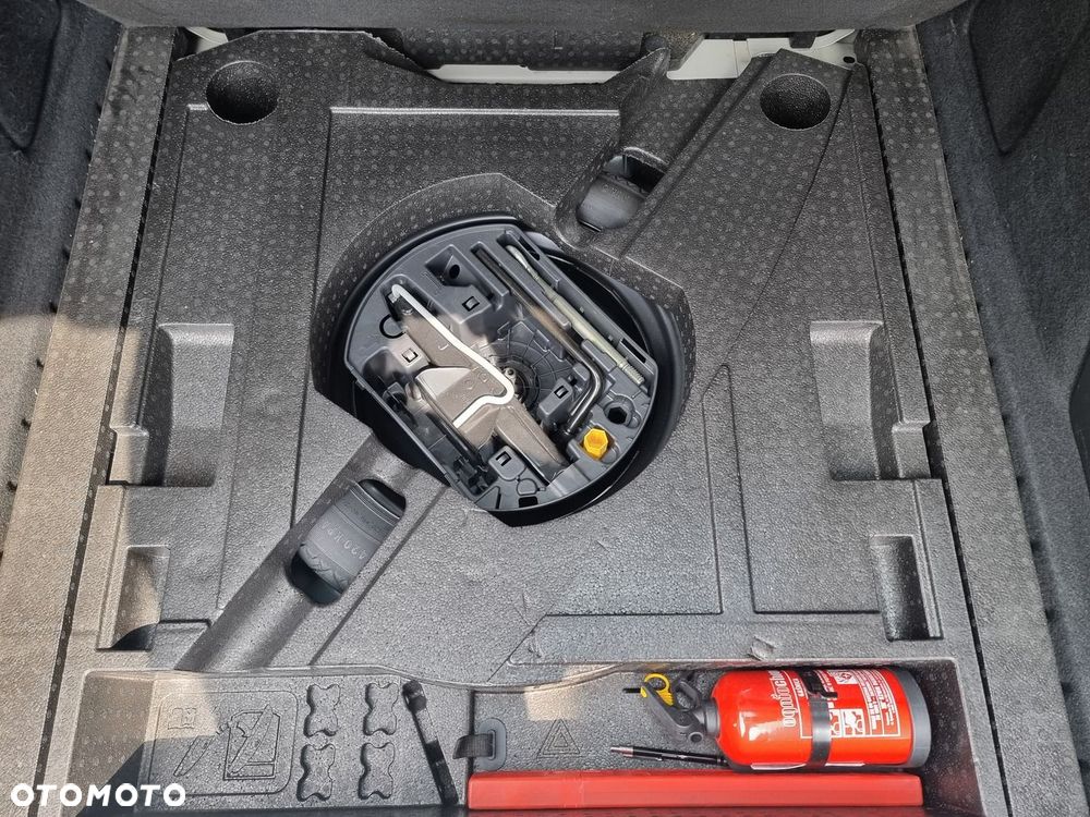 Peugeot 308 1.5 BlueHDi Active S&S - 23