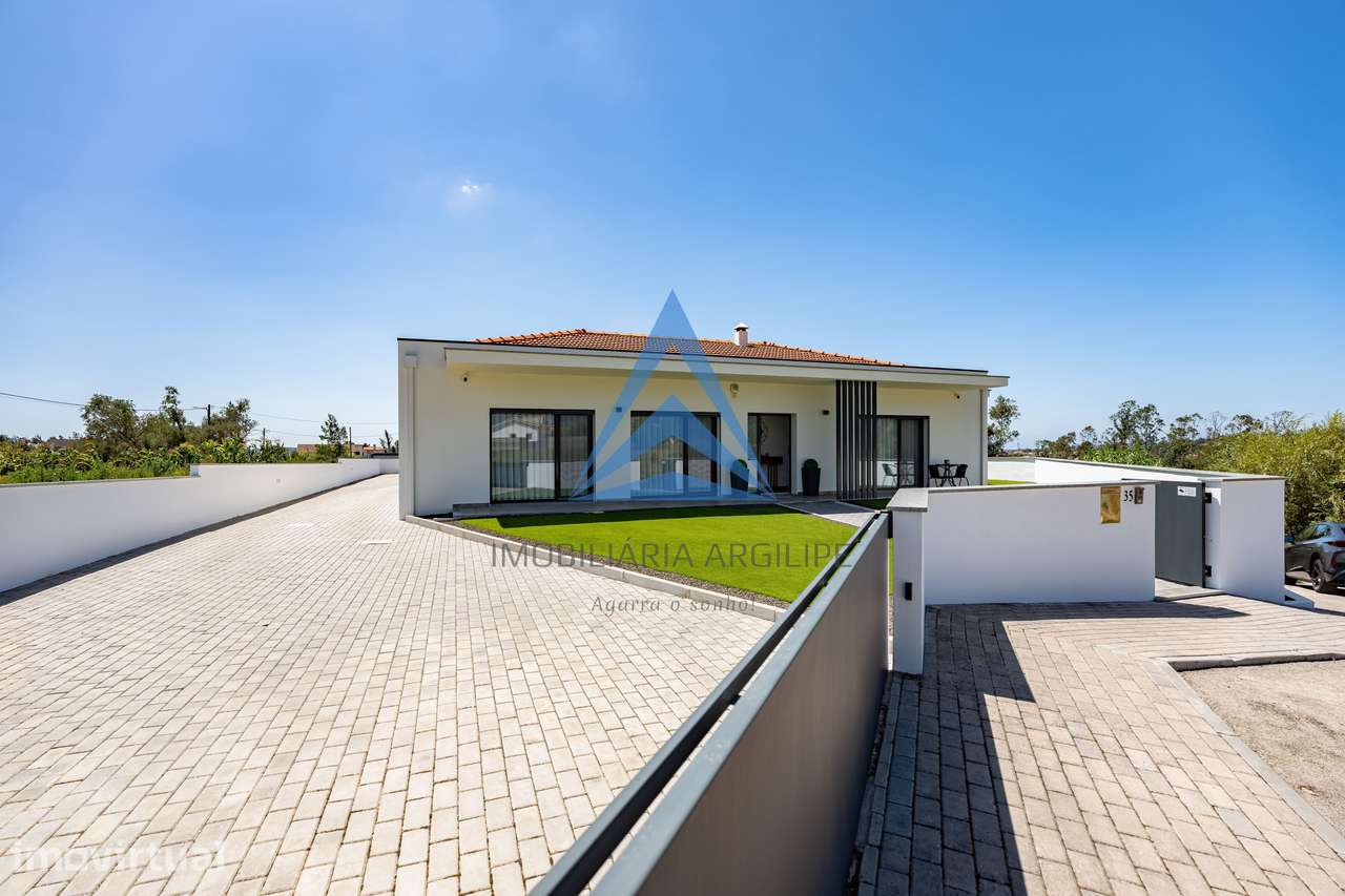 Moradia T4 com Jardim - Grande imagem: 4/54