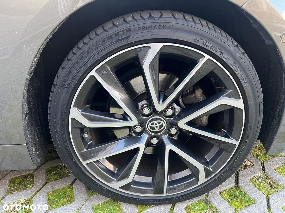 Toyota Corolla 2.0 Hybrid Executive - 5