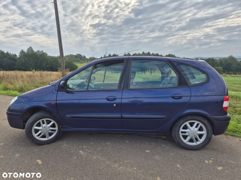Renault Scenic 1.6 16V EXpression - 4