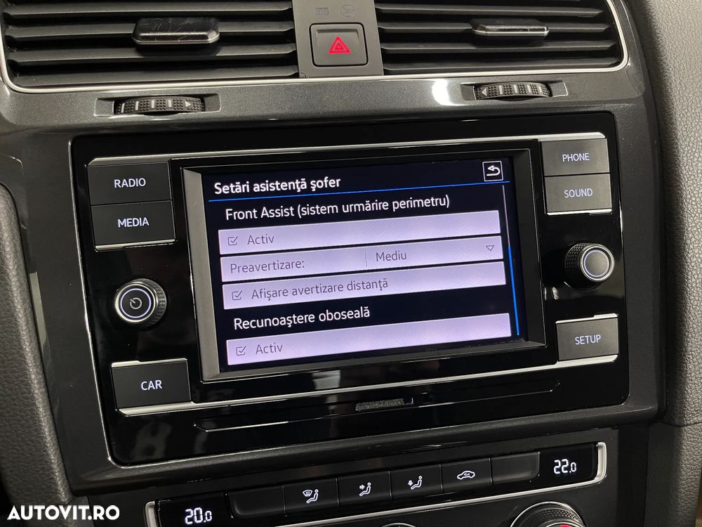 Volkswagen Golf 1.6 TDI Comfortline - 14