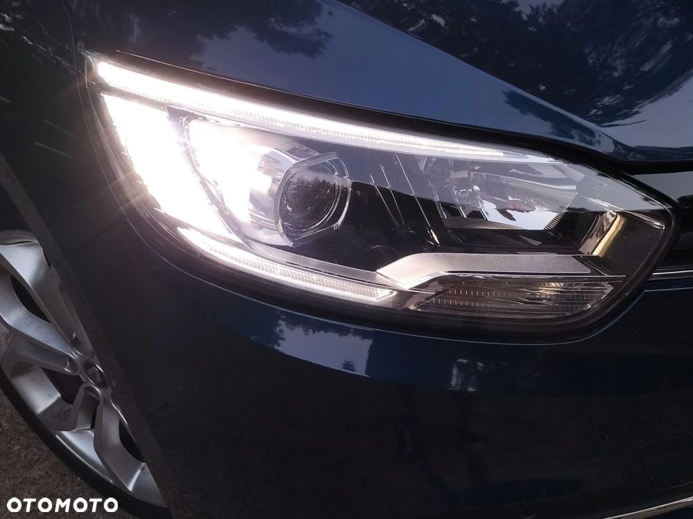 Renault Grand Scenic Gr 1.2 TCe Energy Bose Edition - 8