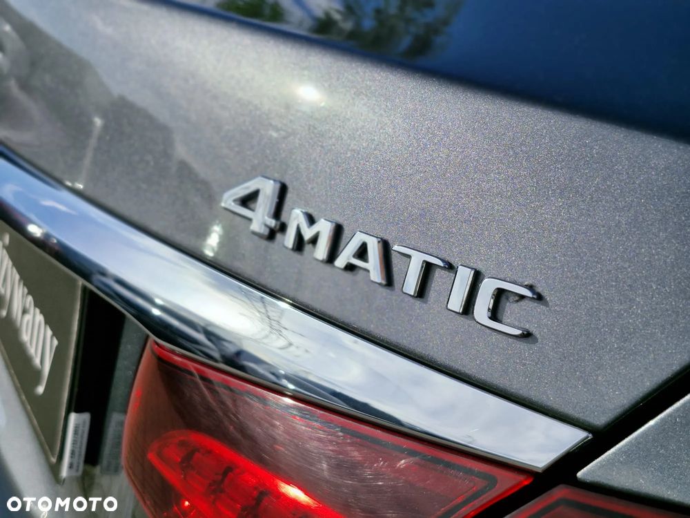 Mercedes-Benz Klasa E 220 d 4-Matic AMG - 39