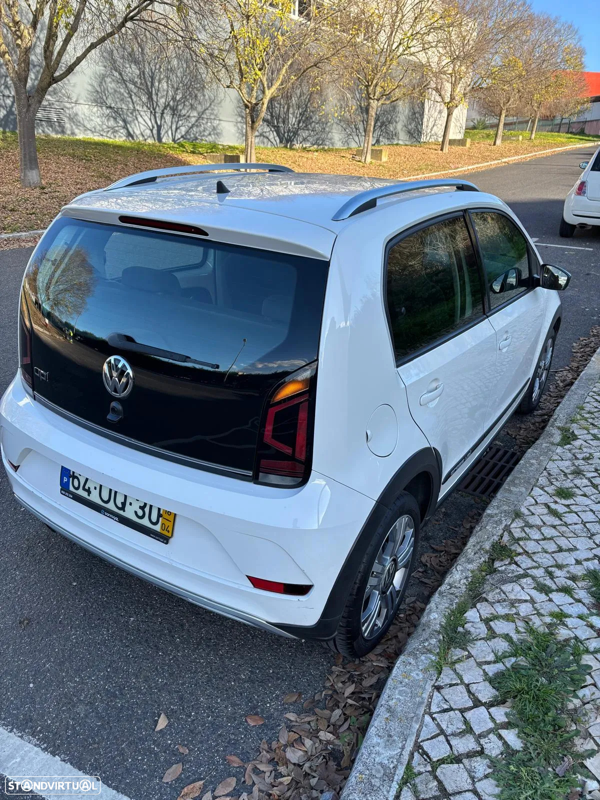 VW Cross Up! 1.0 BMT - 5