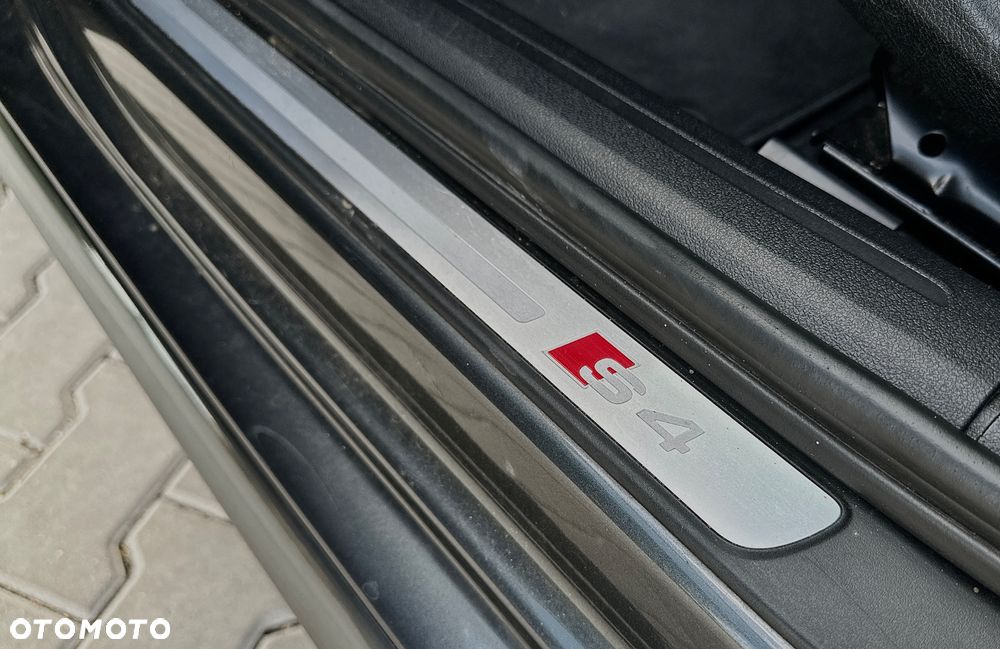 Audi S4 Limousine - 12