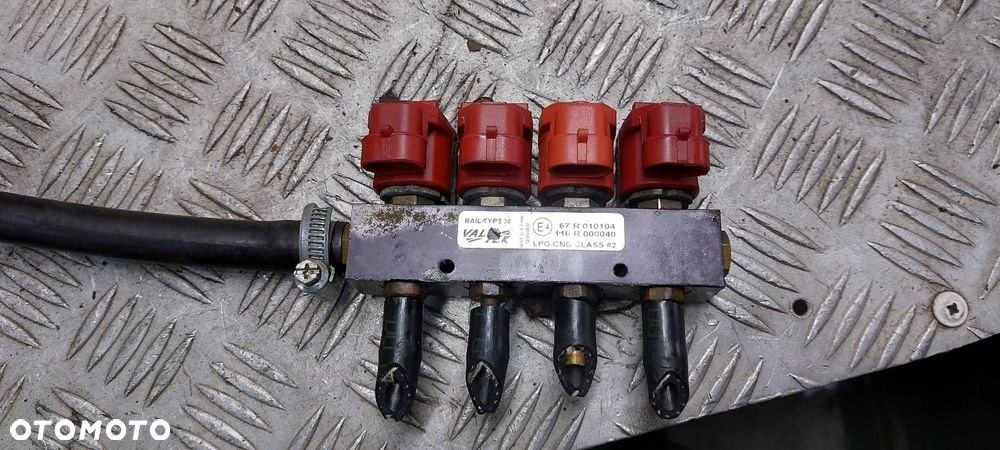 INSTALACJA GAZOWA LPG AKME VOLKSWAGEN GOLF IV - 7