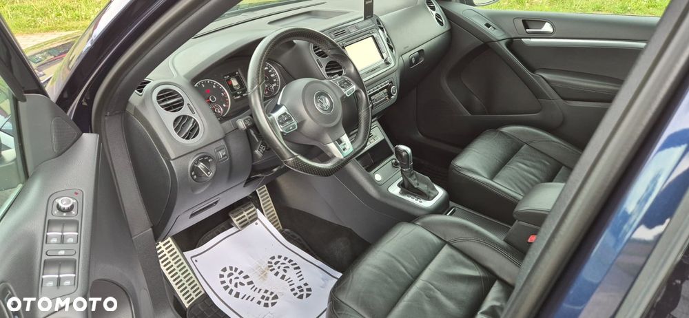 Volkswagen Tiguan 2.0 TDI 4Mot Perfectline R-Style DSG - 11