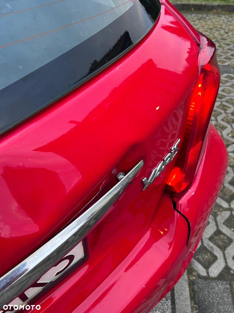 Toyota Yaris 1.0 Luna EU5 - 5