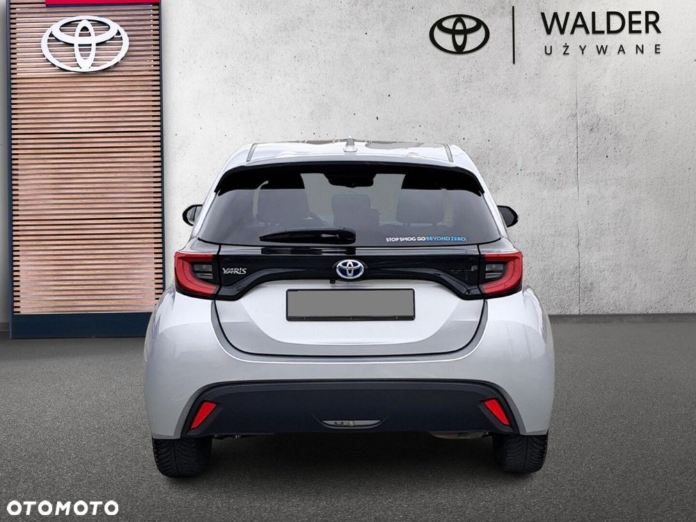 Toyota Yaris - 5
