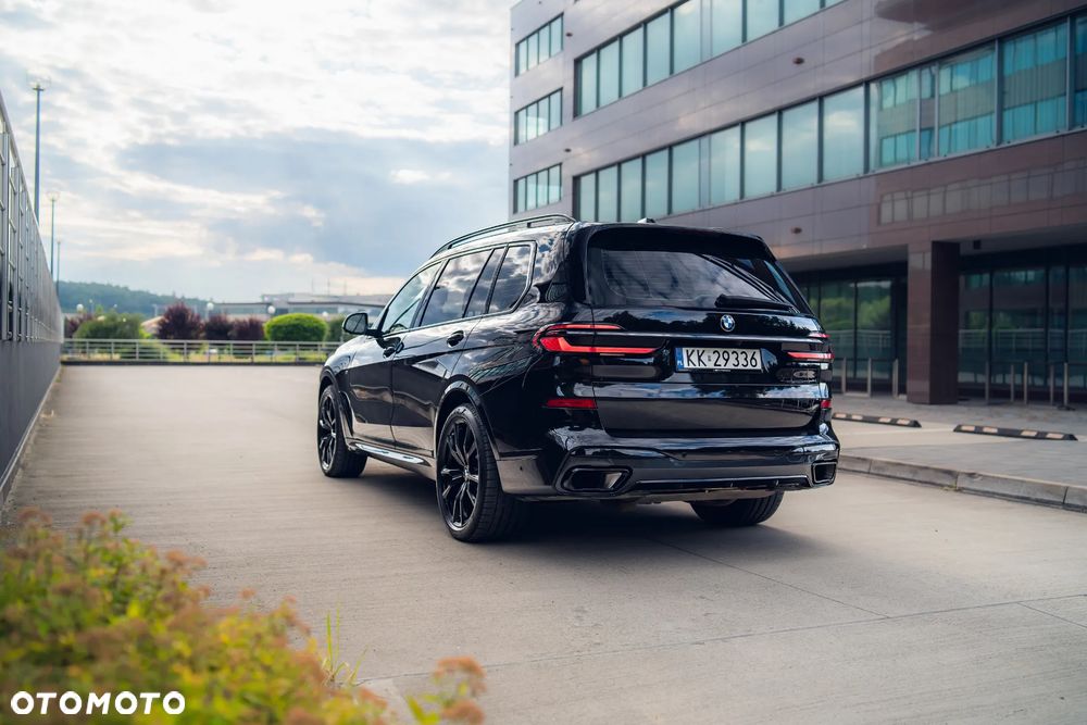 BMW X7 xDrive40d mHEV M Sport Edition sport - 9