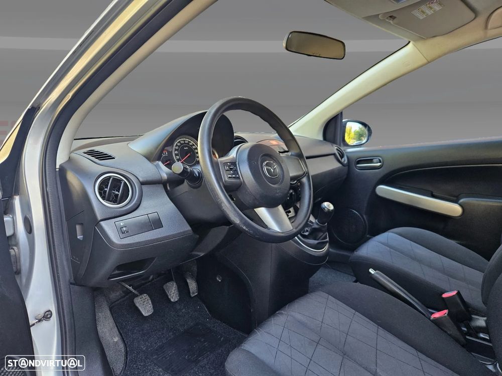 Mazda 2 1.3 MZR Comfort - 22