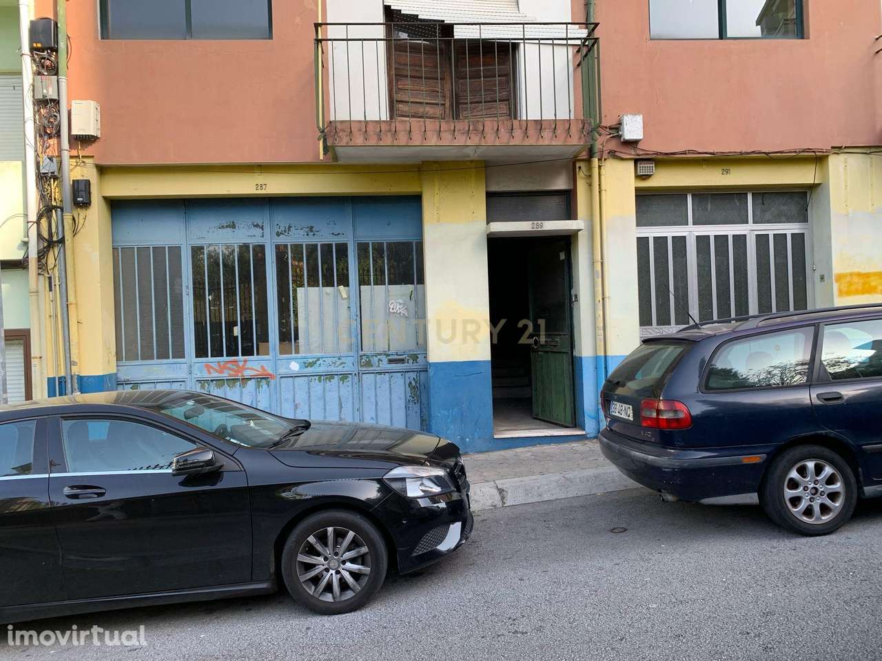 Prédio - metro da General Torres - Excelente investimento - Grande imagem: 2/41