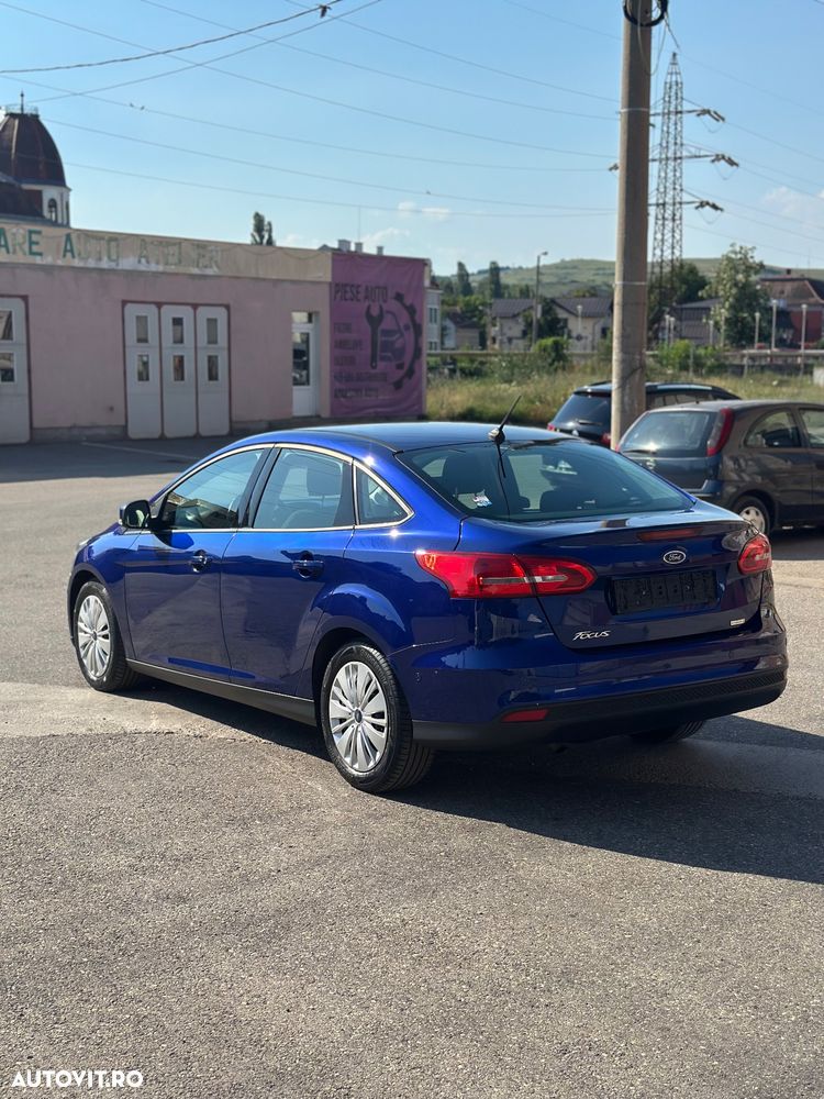 Ford Focus 1.0 EcoBoost Trend - 5