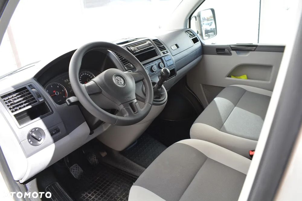 Volkswagen TRANSPORTER T5 LIFT - 17