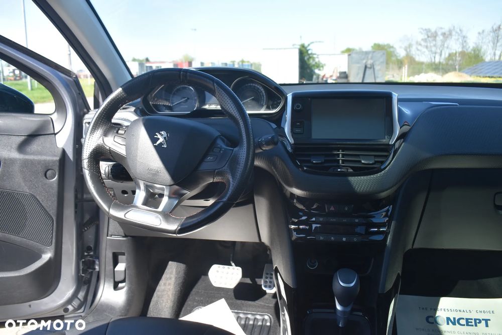 Peugeot 2008 1.2 Pure Tech Crossway S&S EAT6 - 19