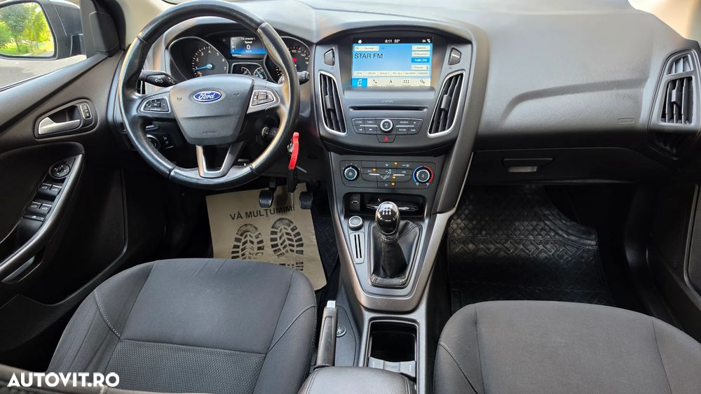 Ford Focus 1.6 TI-VCT Sport - 6