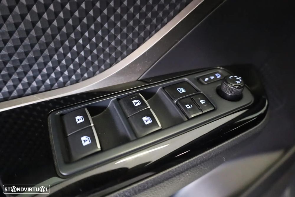 Toyota C-HR 1.8 HSD Lounge - 34