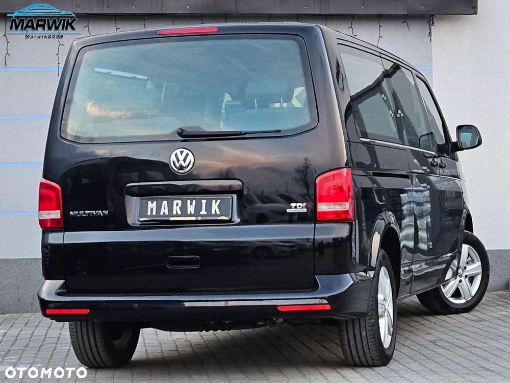 Volkswagen Multivan - 25