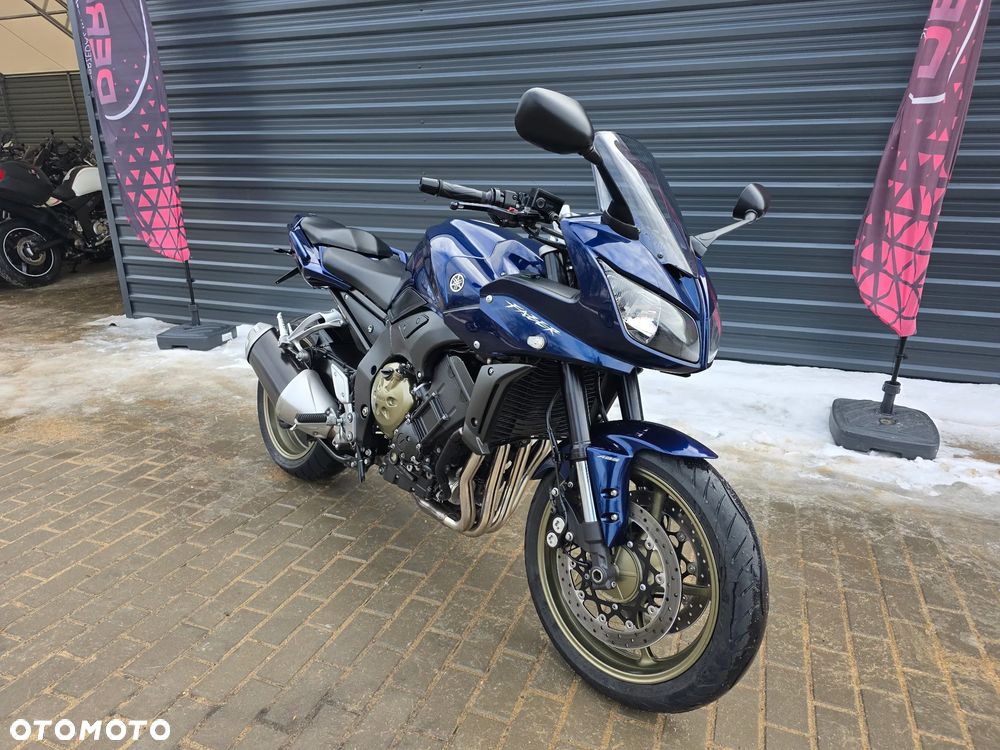 Yamaha FZ - 1
