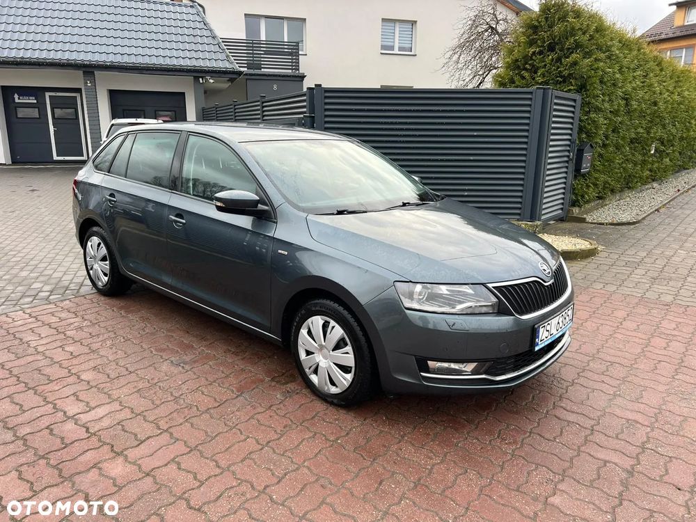 Skoda RAPID 1.4 TSI DSG Clever - 2