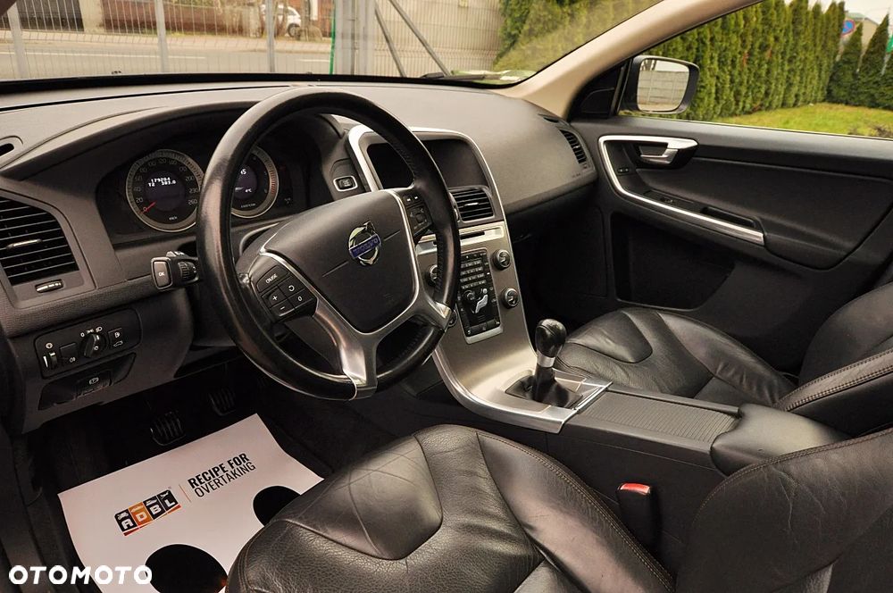 Volvo XC 60 D4 Summum - 14