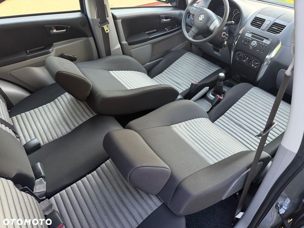 Suzuki SX4 Classic 1.6 VVT 4x4 Style - 31