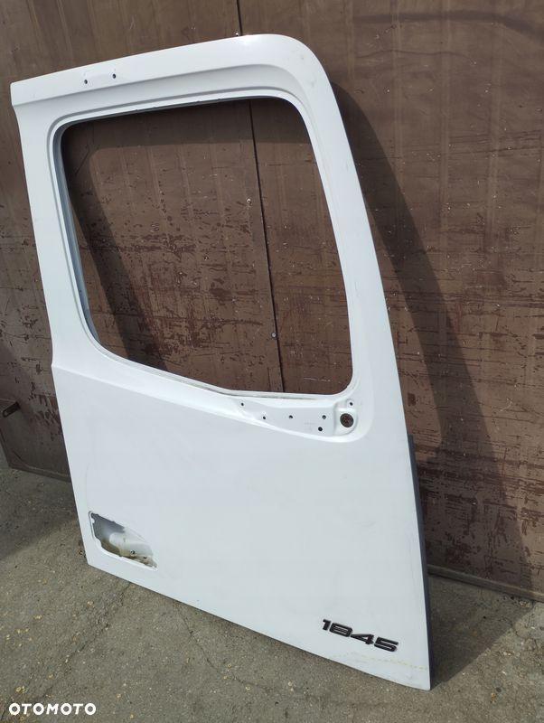 Drzwi prawe przód Mercedes Actros MP5 2019-^ POD KAMERĘ BEZ LUSTRA - 3