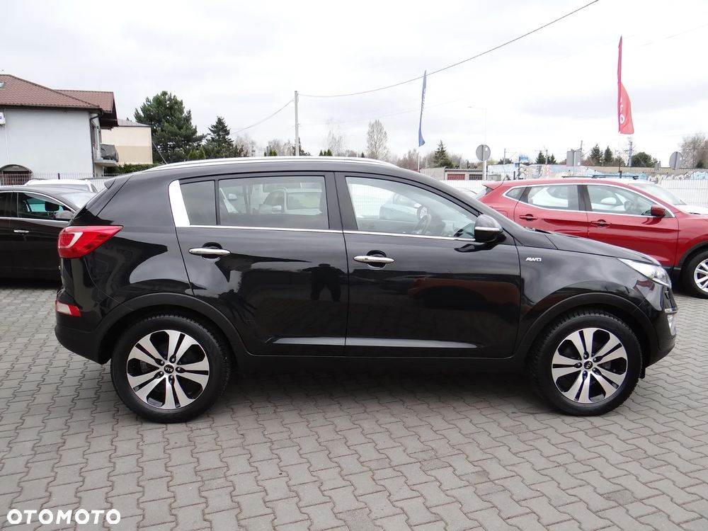 Kia Sportage 2.0 CRDI 4WD Automatik Dream-Team Edition - 7