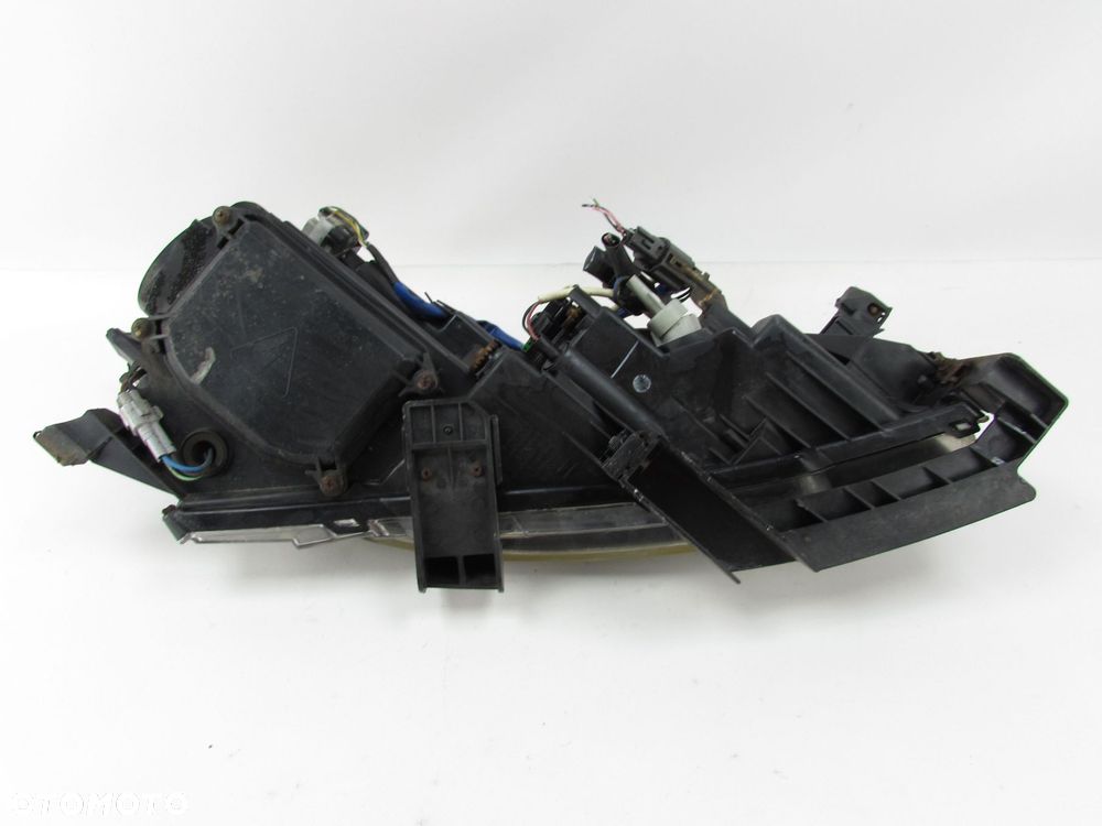 MAZDA 6 GH 07-13 LAMPA REFLEKTOR PRZOD LEWY SOCZEWKA UK - 6