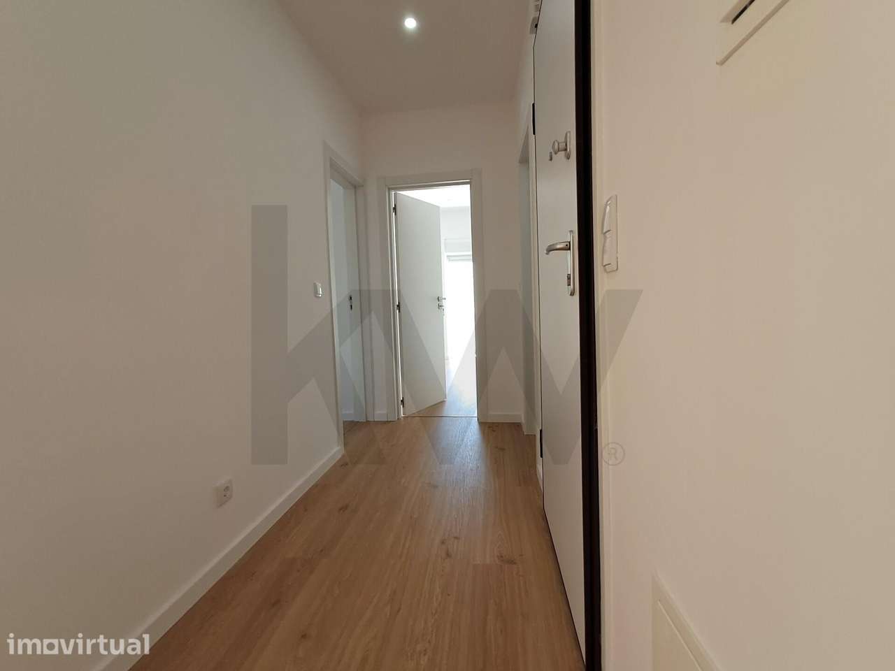 Apartamento T3 Totalmente Renovado para Arrendamento – Caparica - Grande imagem: 4/21
