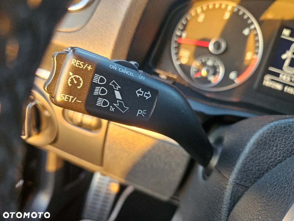 Volkswagen Scirocco - 28