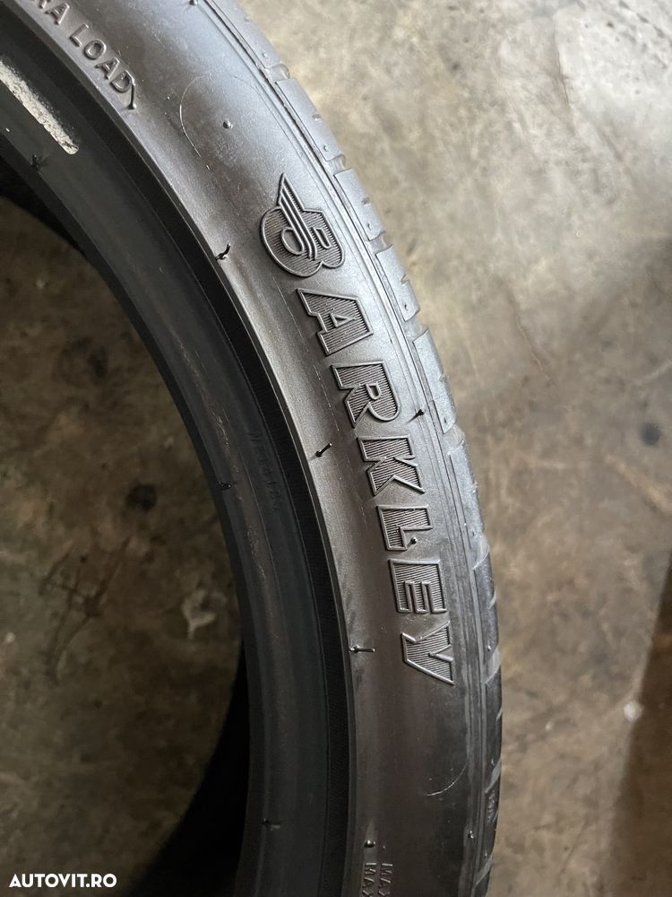 225/40/R19 Barkley Talent UHP - 5