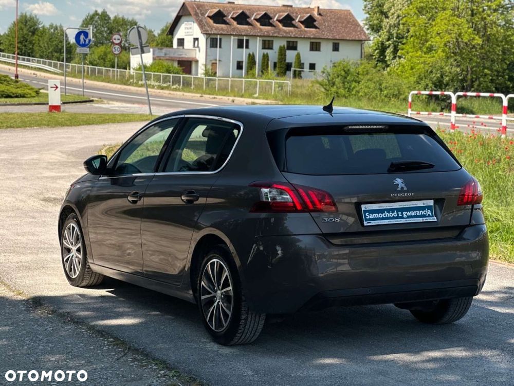 Peugeot 308 1.2 PureTech GPF Allure S&S EAT8 - 14