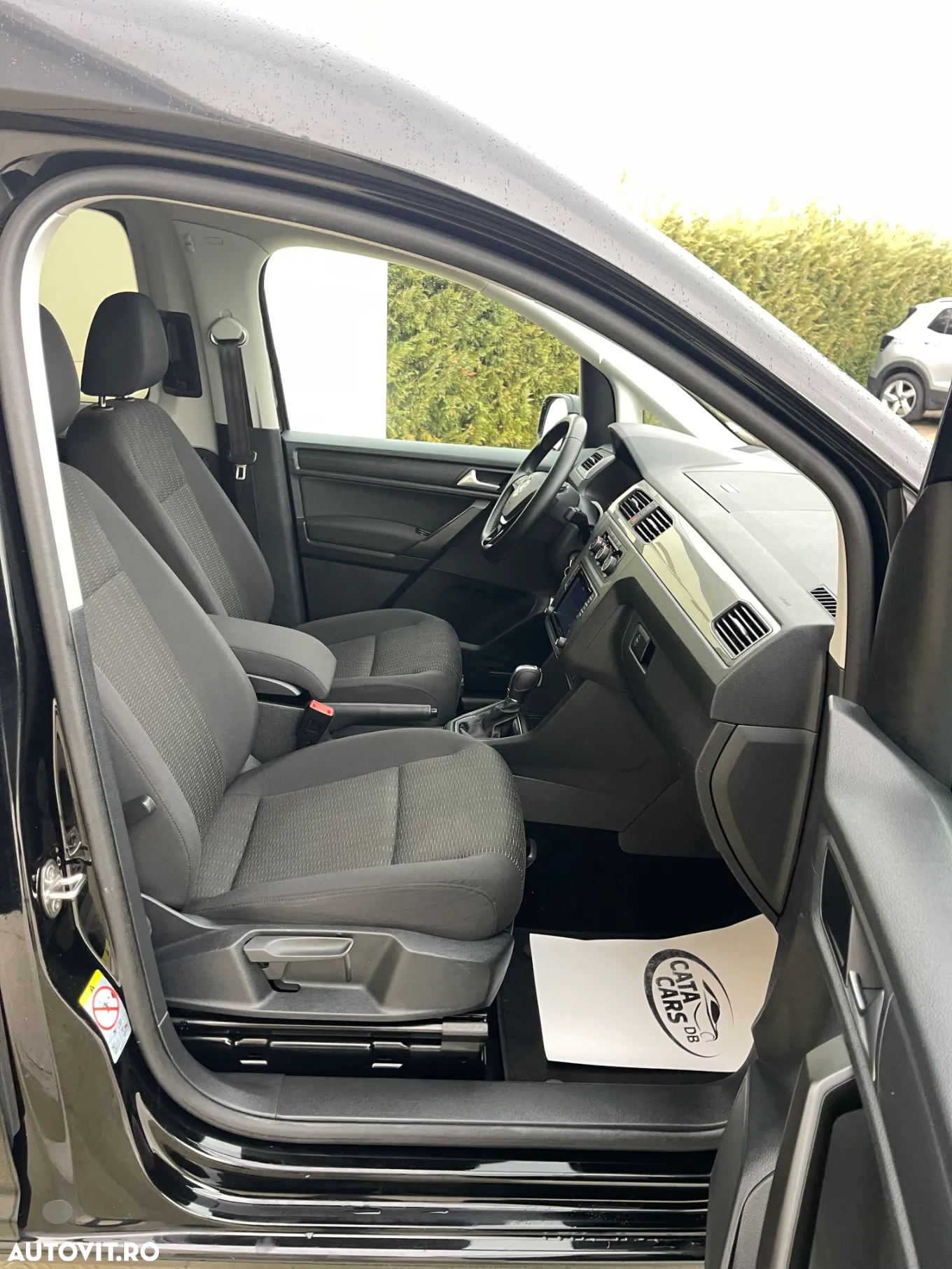 Volkswagen Caddy - 23