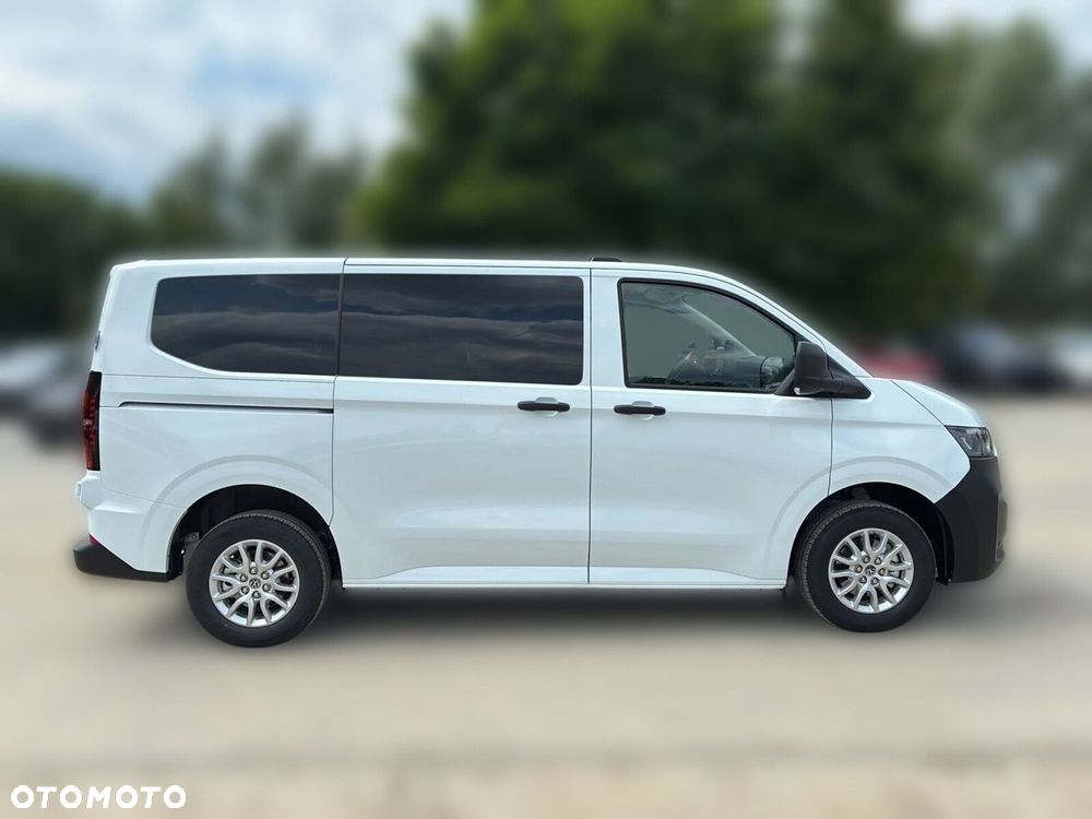 Volkswagen Transporter Kombi L1H1 M1 - 8