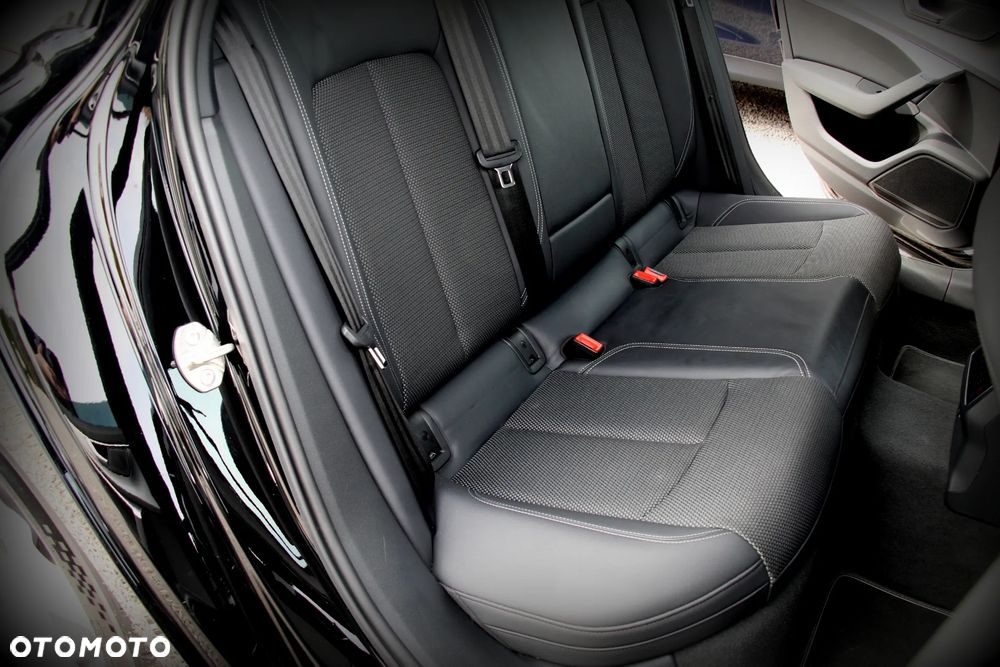 Audi A6 Avant 40 TDI S tronic sport - 12