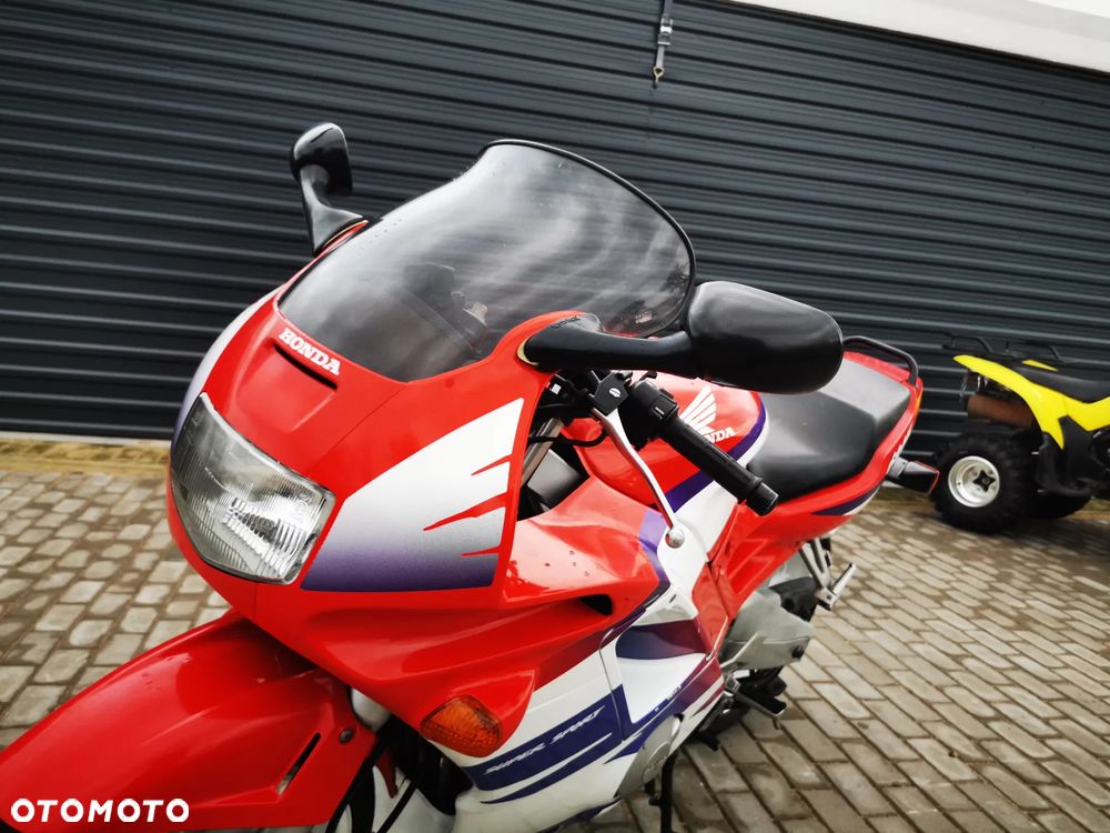 Honda CBR - 20